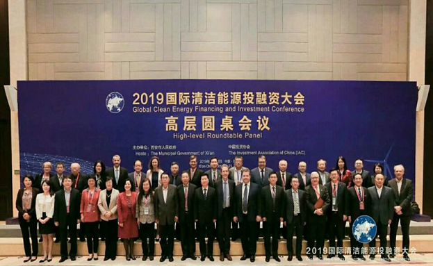 同聲翻譯的收費標(biāo)準(zhǔn)是什么一天收費多少錢？